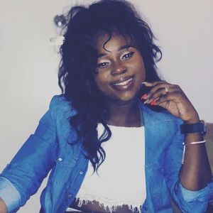 Meet your Posher, Vanessa